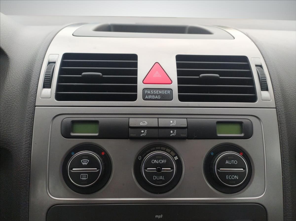 Volkswagen Touran Kombi 1,9 l 77 kw