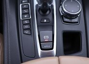 BMW X5 SUV / Terénní 4,4 l 423 kw