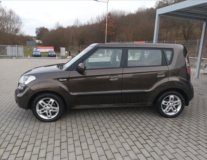 KIA Soul Hatchback 1,6 l 94 kw