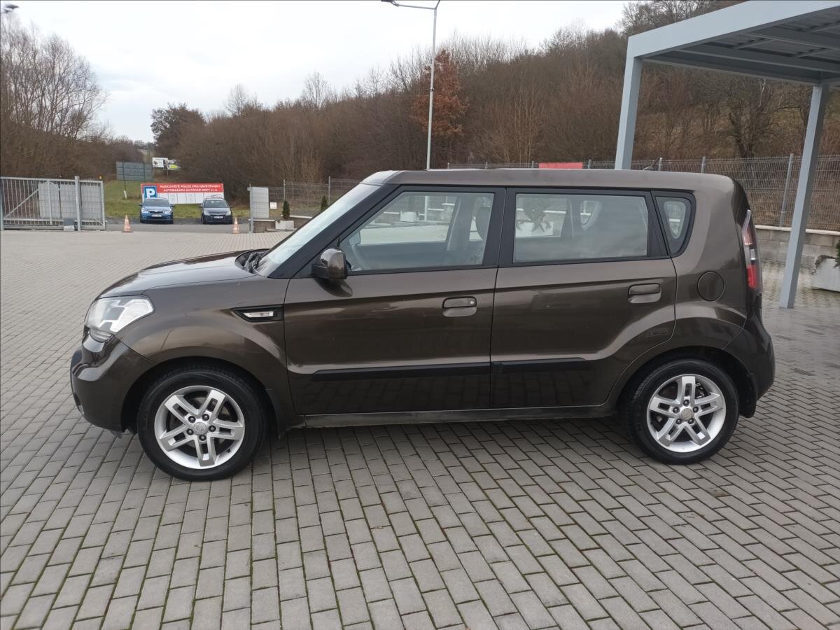 KIA Soul Hatchback 1,6 l 94 kw