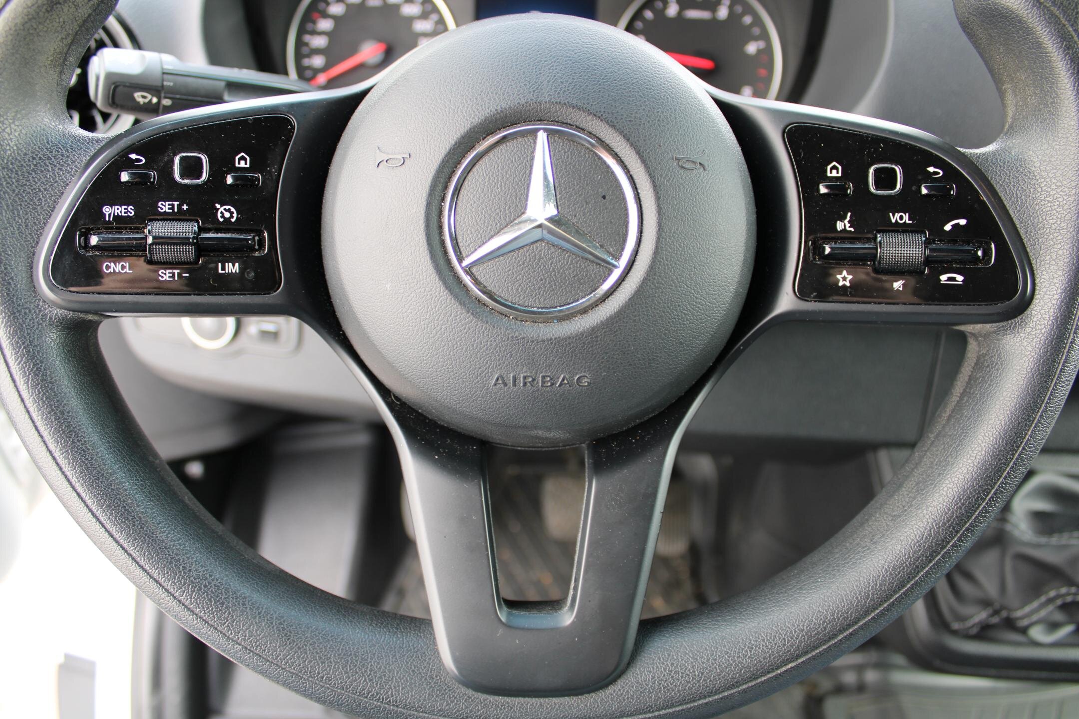 Mercedes-Benz Sprinter Užitková 2,1 l 120 kw