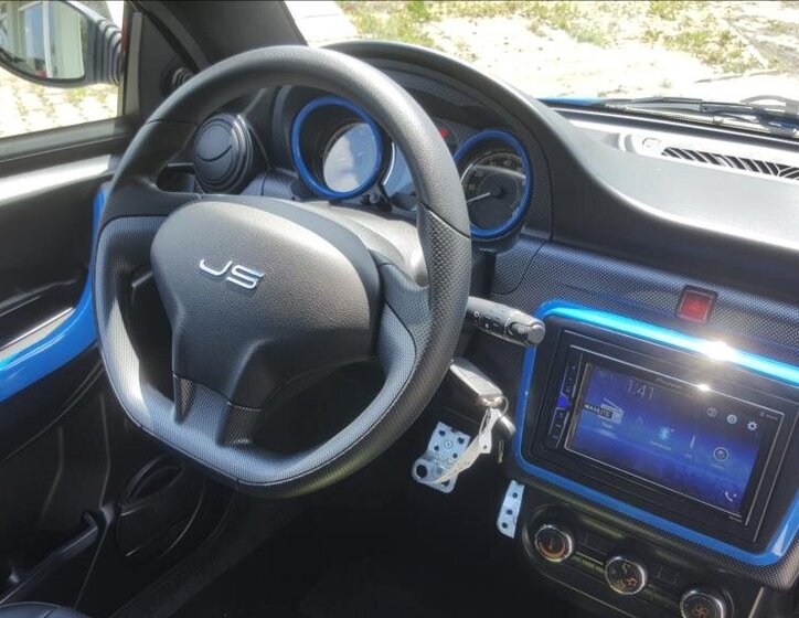 Ligier JS 50 L Hatchback 478,0 6 kw