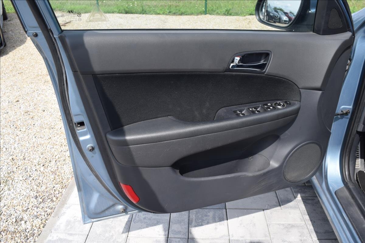 Hyundai i30 Hatchback 1,6 l 66 kw