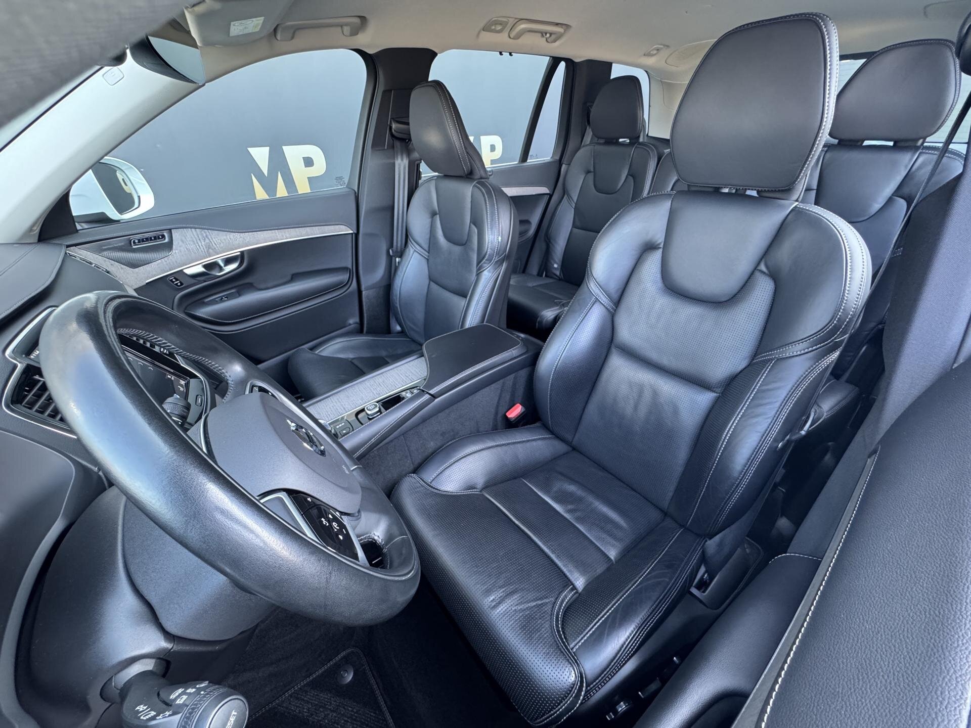 Volvo XC90 SUV / Terénní 2,0 l 173 kw