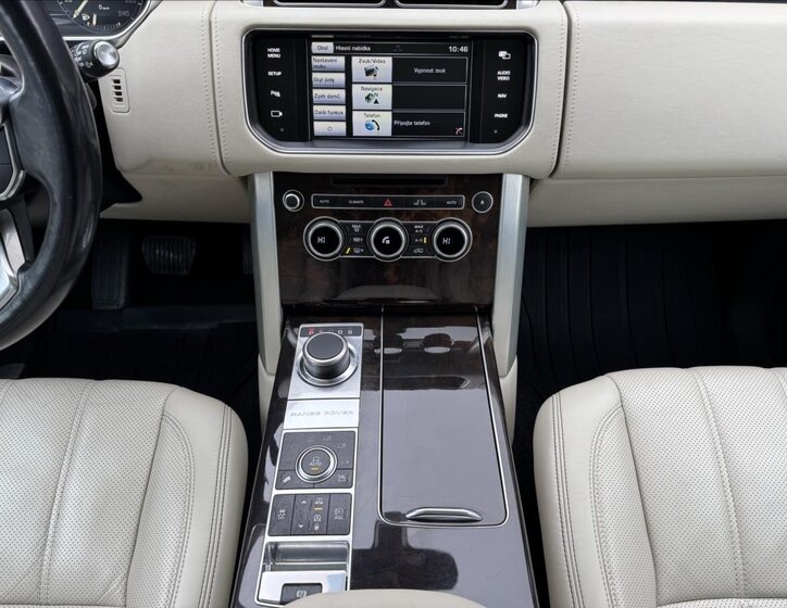 Land Rover Range Rover SUV 4,4 l 250 kw