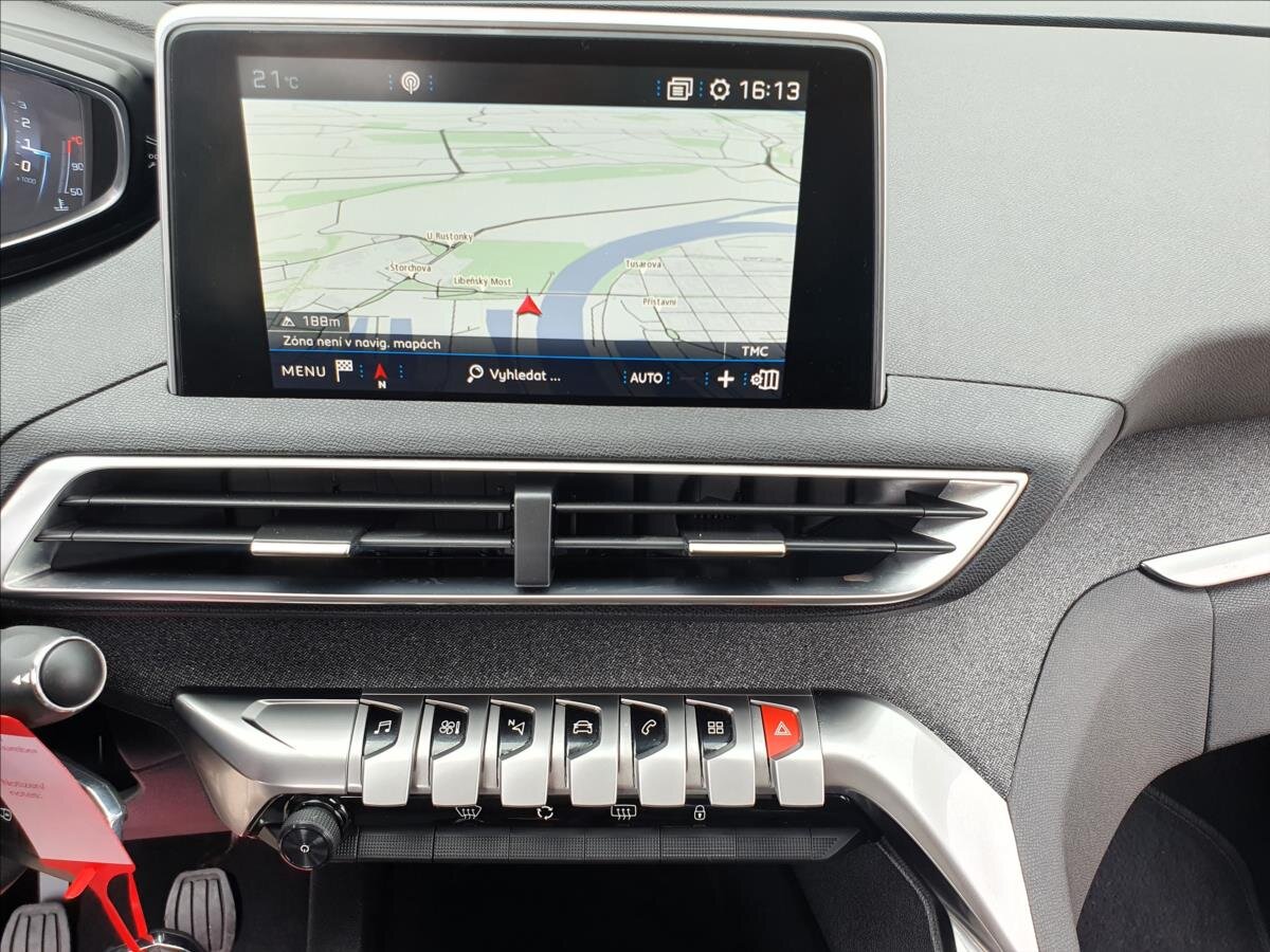 Peugeot 5008 SUV 2,0 l 110 kw