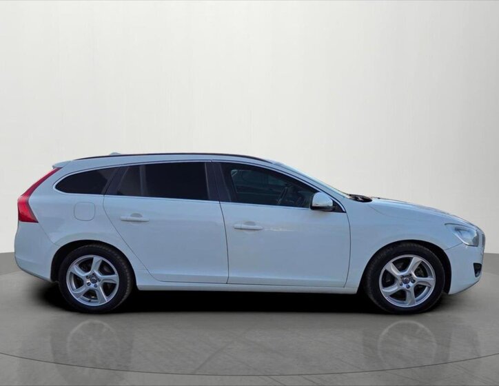 Volvo V60 Kombi 2,0 l 120 kw