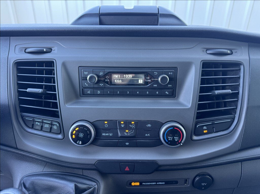 Ford Transit Kombi 2,0 l 96 kw