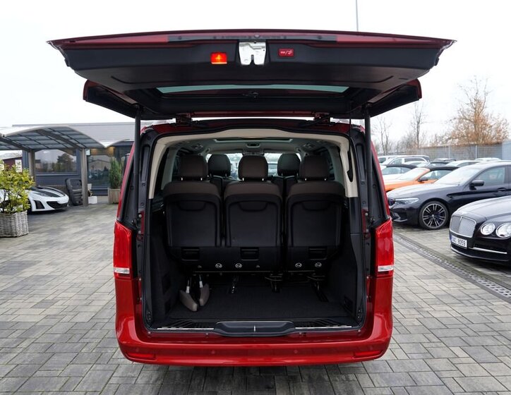 Mercedes-Benz Třídy V 12