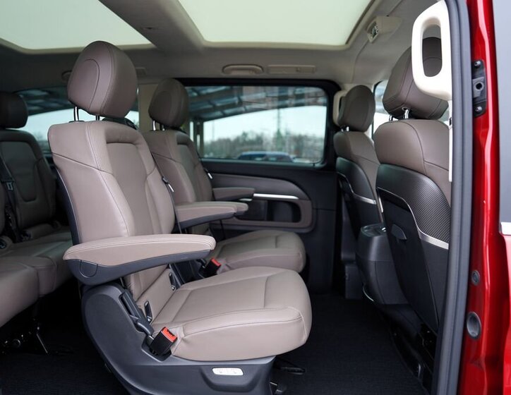 Mercedes-Benz Třídy V 27