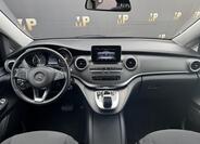 Mercedes-Benz Třídy V 12