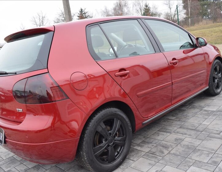 Volkswagen Golf Hatchback 1,9 l 77 kw