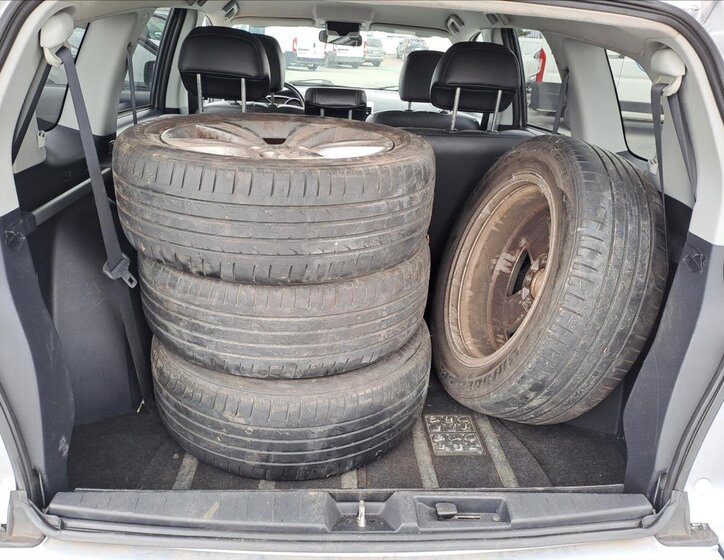 Peugeot 4007 SUV / Terénní 2,2 l 115 kw