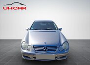 Mercedes-Benz Třídy C Kupé 1,8 l 120 kw