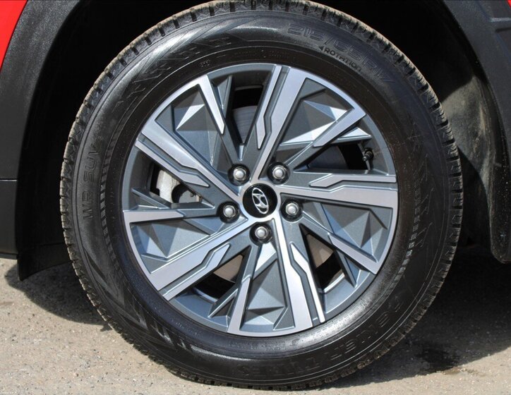 Hyundai Tucson SUV / Terénní 1,6 l 110 kw