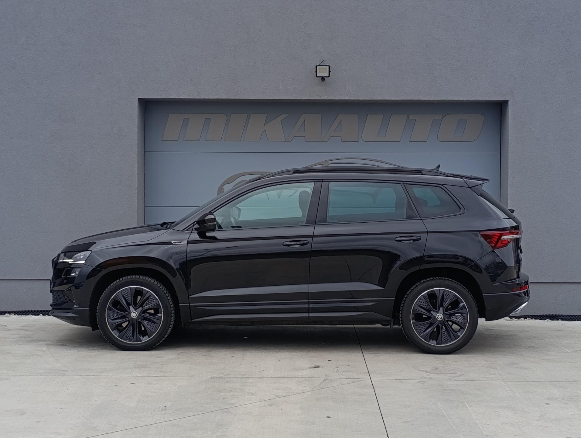 Škoda Karoq SUV / Terénní 1,5 l 110 kw