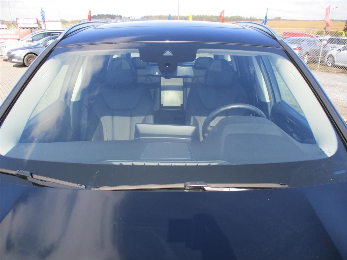 BMW X3 SUV / Terénní 2,0 l 215 kw