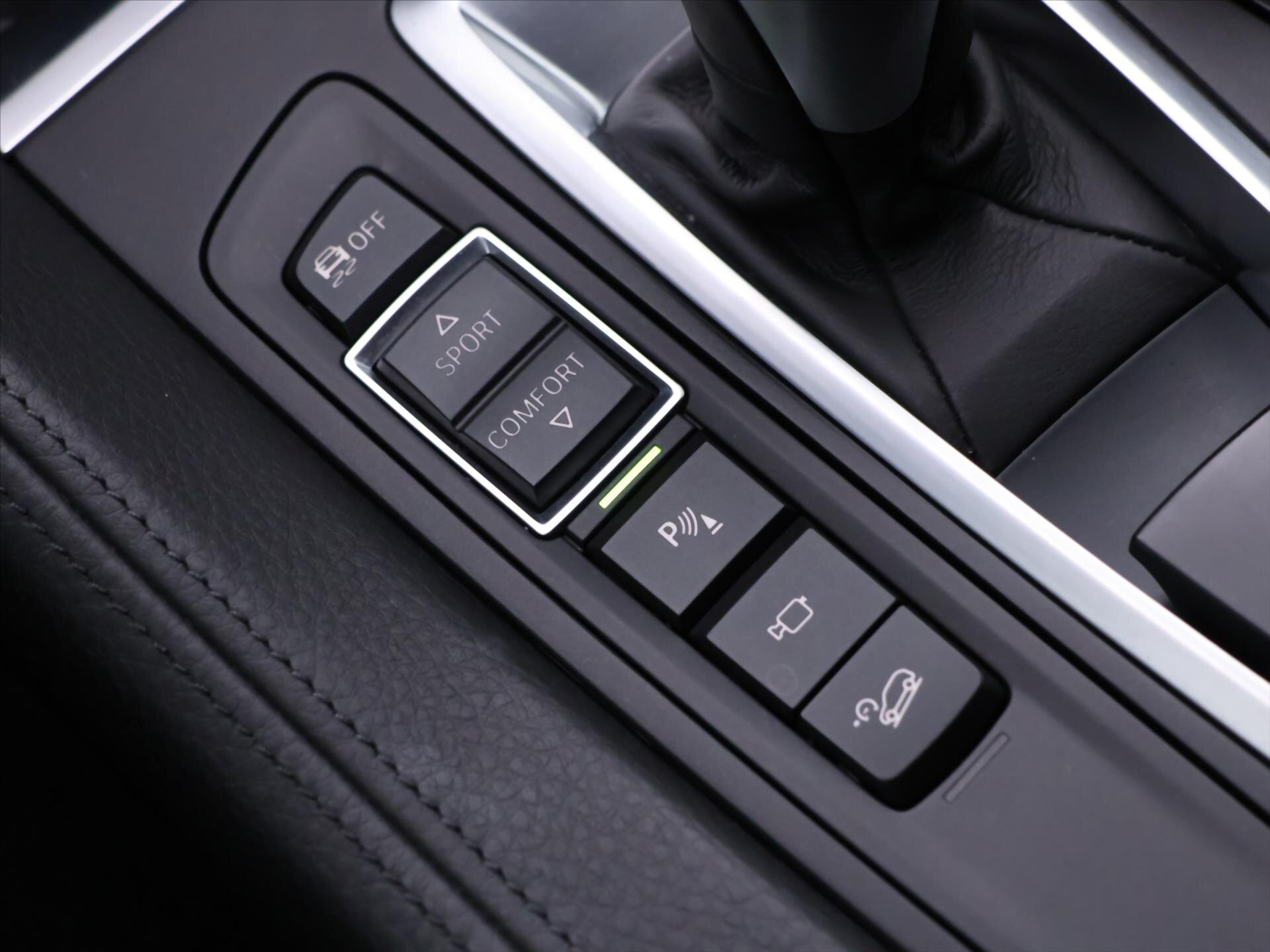 BMW X6 SUV 3,0 l 280 kw