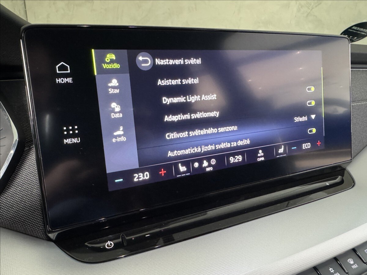 Škoda Octavia Kombi 1,4 l 150 kw