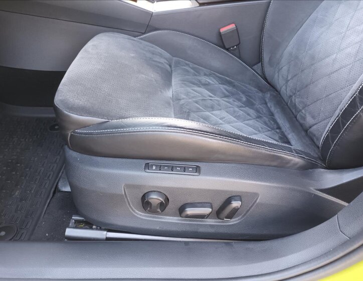 Škoda Superb Kombi 2,0 l 140 kw