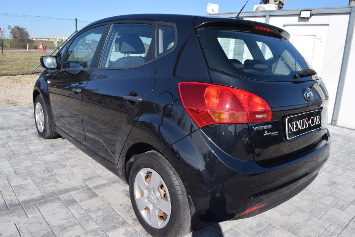 KIA Venga Kombi 1,4 l 66 kw