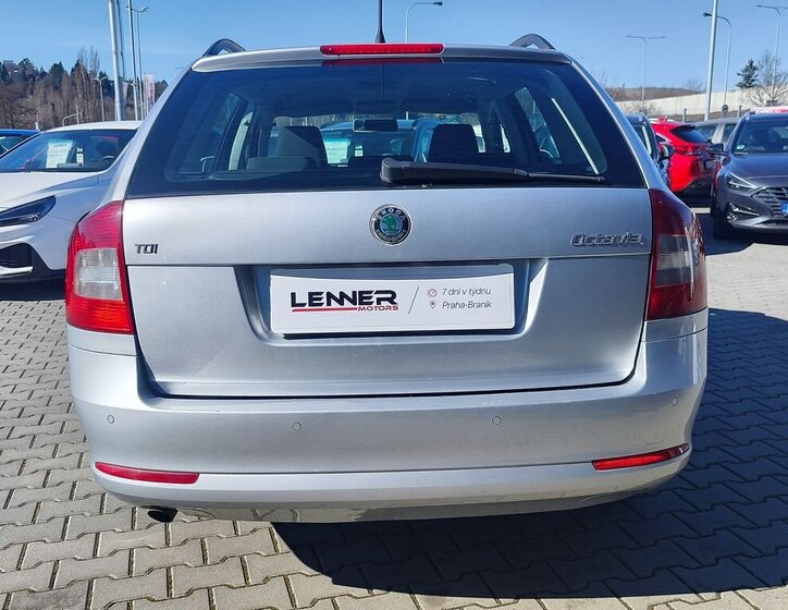 Škoda Octavia Kombi 1,6 l 77 kw