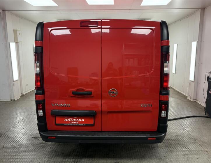 Opel Vivaro 5