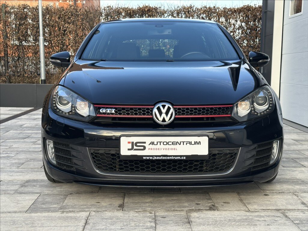 Volkswagen Golf Hatchback 2,0 l 155 kw