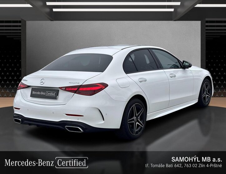Mercedes-Benz Třídy C Sedan / Limuzína 2,0 l 145 kw
