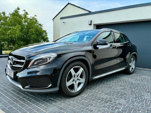 Mercedes-Benz GLA SUV / Terénní 0,0 100 kw