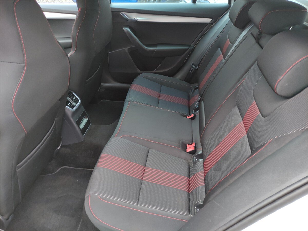 Škoda Octavia Kombi 2,0 l 110 kw