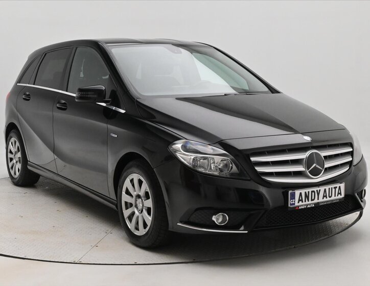 Mercedes-Benz Třídy B Kombi 1,6 l 90 kw