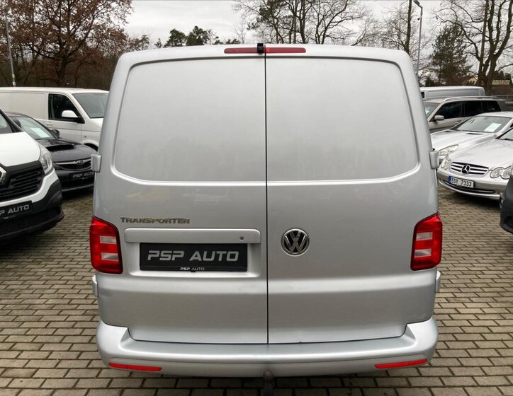Volkswagen Transporter Ostatní 2,0 l 110 kw