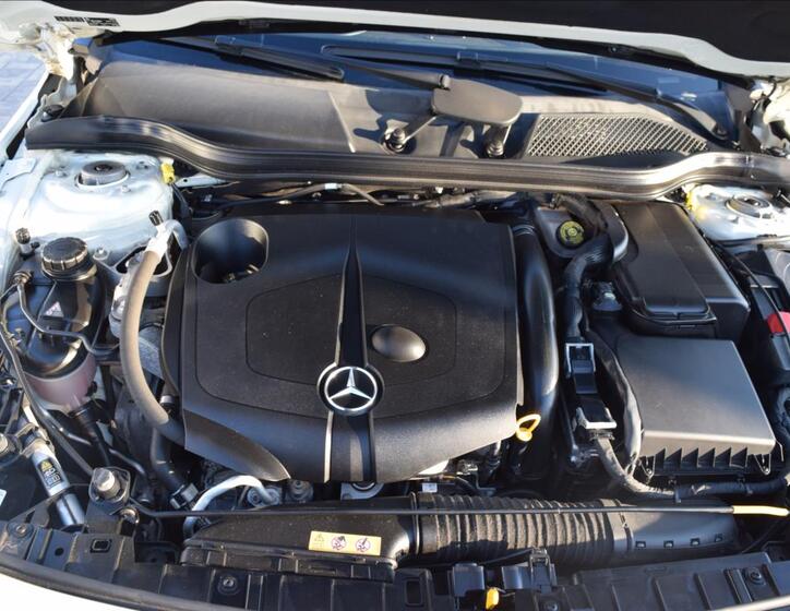 Mercedes-Benz GLA 53