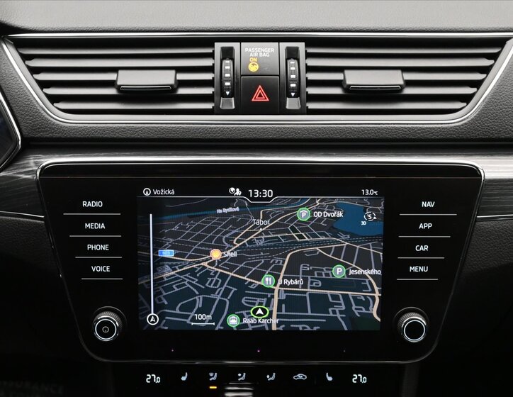 Škoda Superb Kombi 1,5 l 110 kw