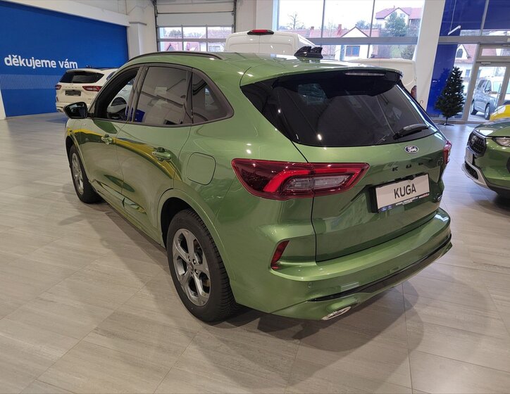 Ford Kuga SUV 2,5 l 178 kw