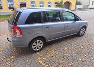 Opel Zafira 10