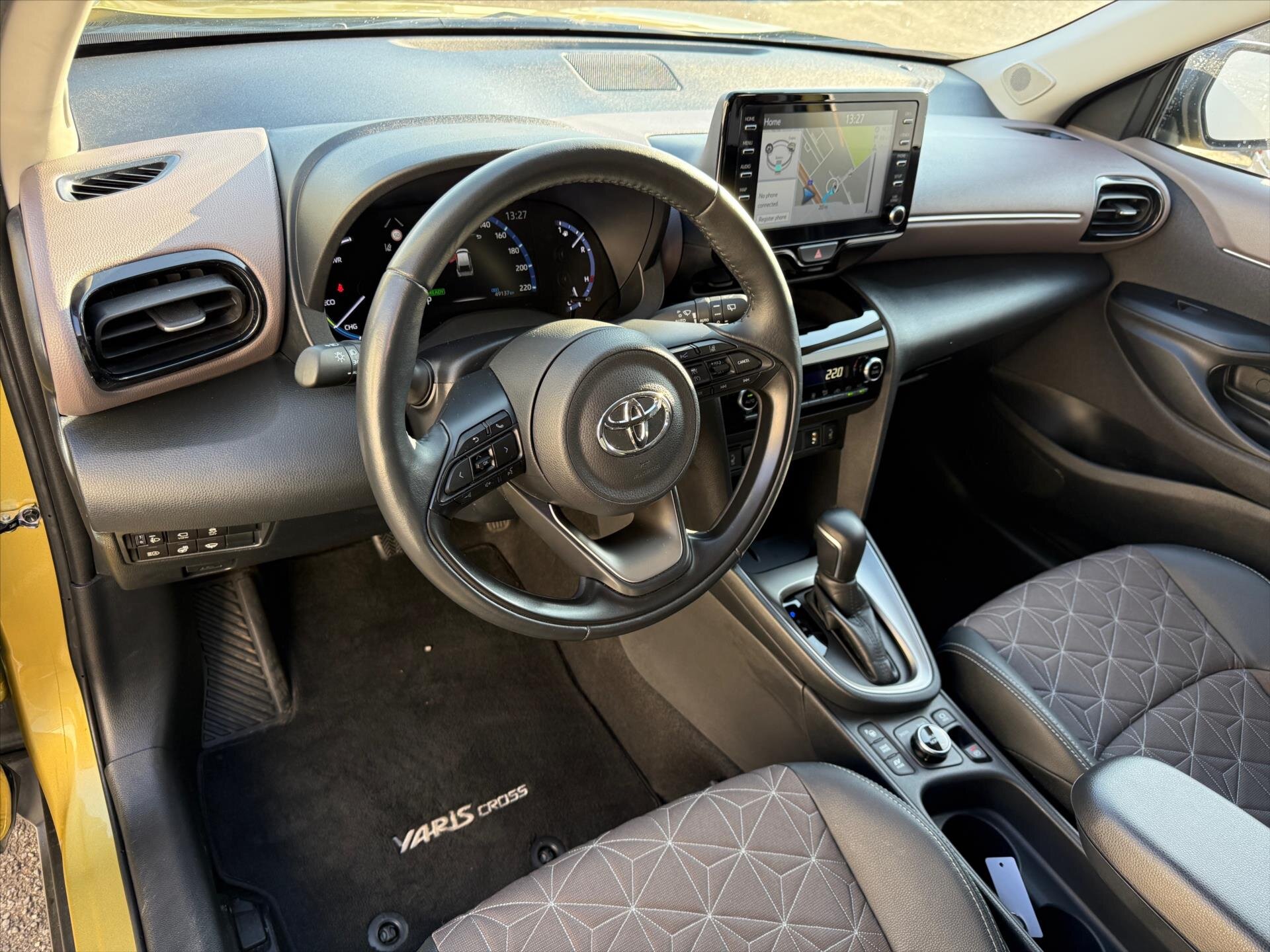 Toyota Yaris Cross SUV 1,5 l 68 kw