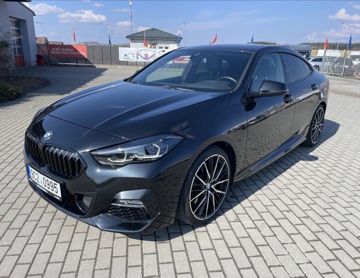 BMW Řada 2 Sedan / Limuzína 2,0 l 140 kw