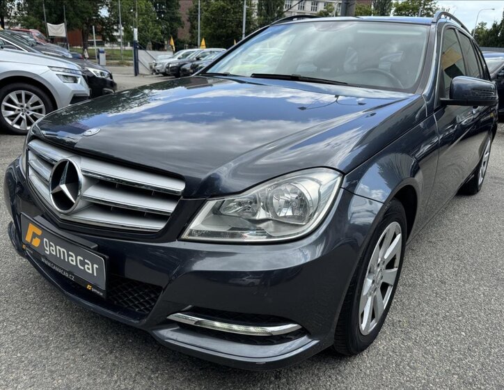 Mercedes-Benz Třídy C Kombi 2,1 l 88 kw