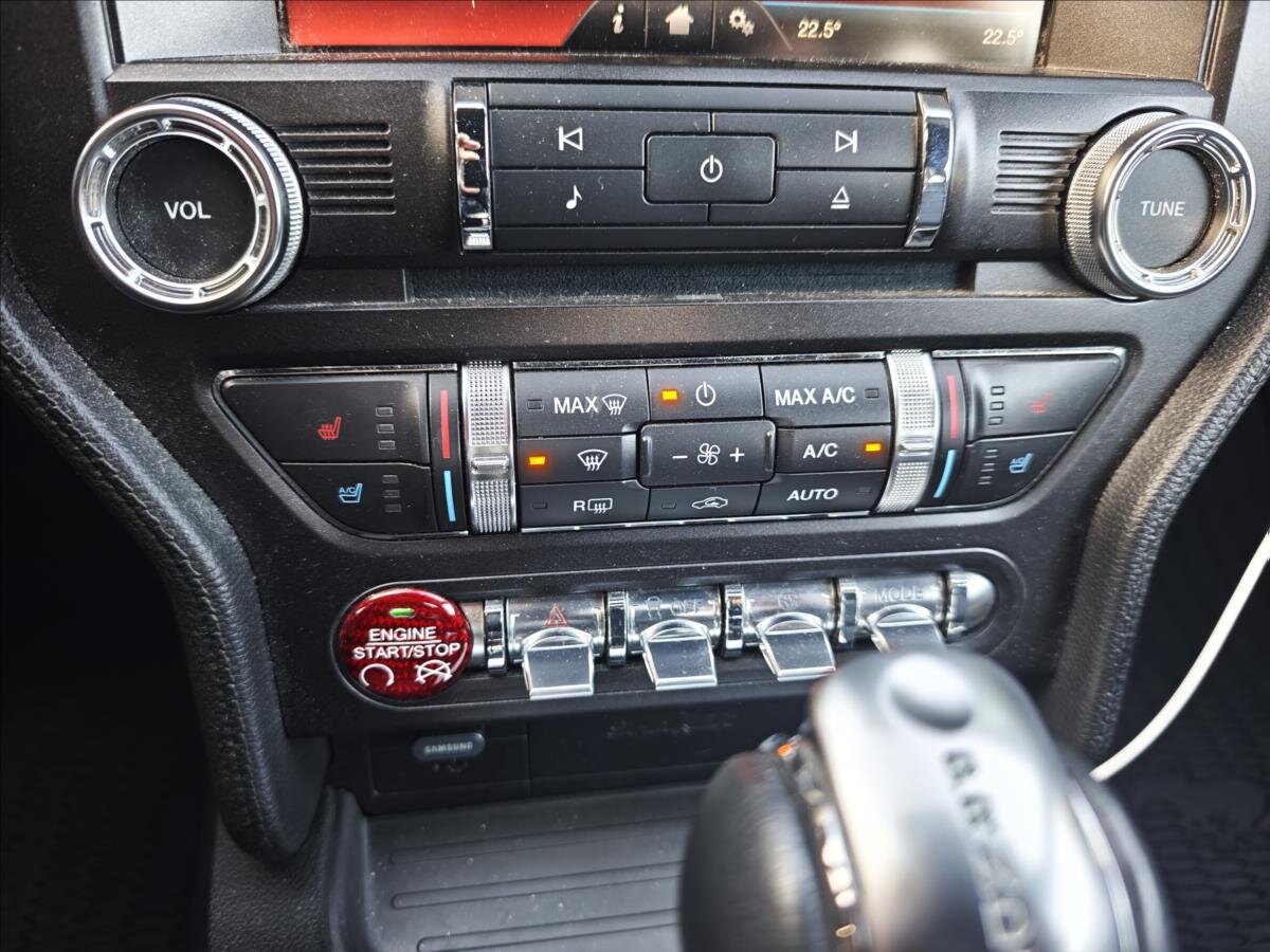 Ford Mustang Kupé 5,0 l 310 kw