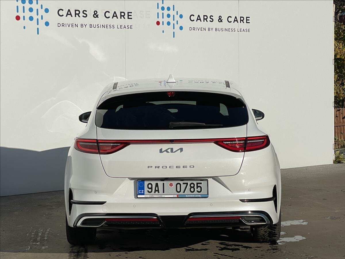 KIA ProCeed