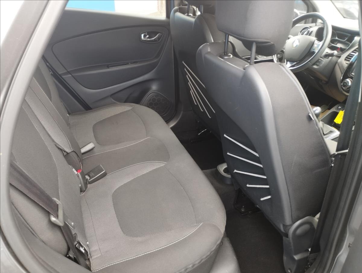 Renault Captur Hatchback 1,5 l 66 kw