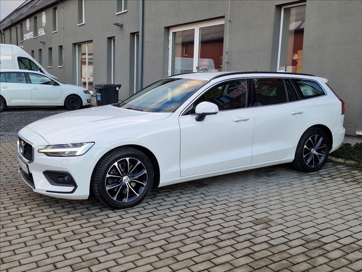 Volvo V60 Kombi 2,0 l 145 kw