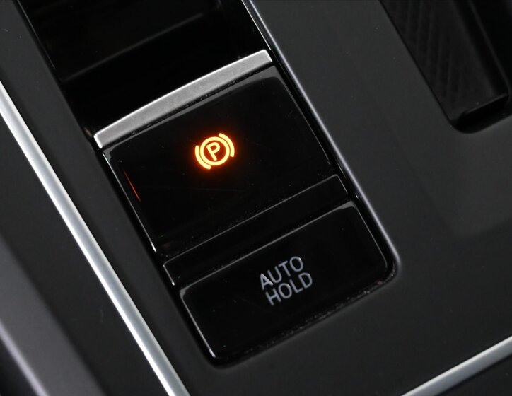 Volkswagen Golf Kombi 2,0 l 110 kw