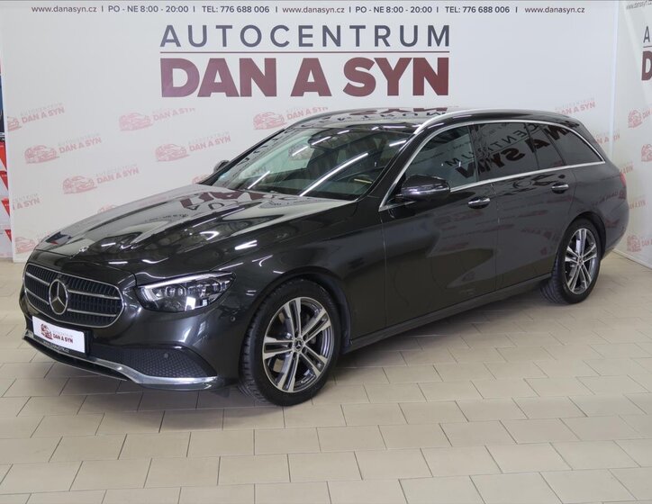 Mercedes-Benz Třídy E Kombi 2,0 l 143 kw