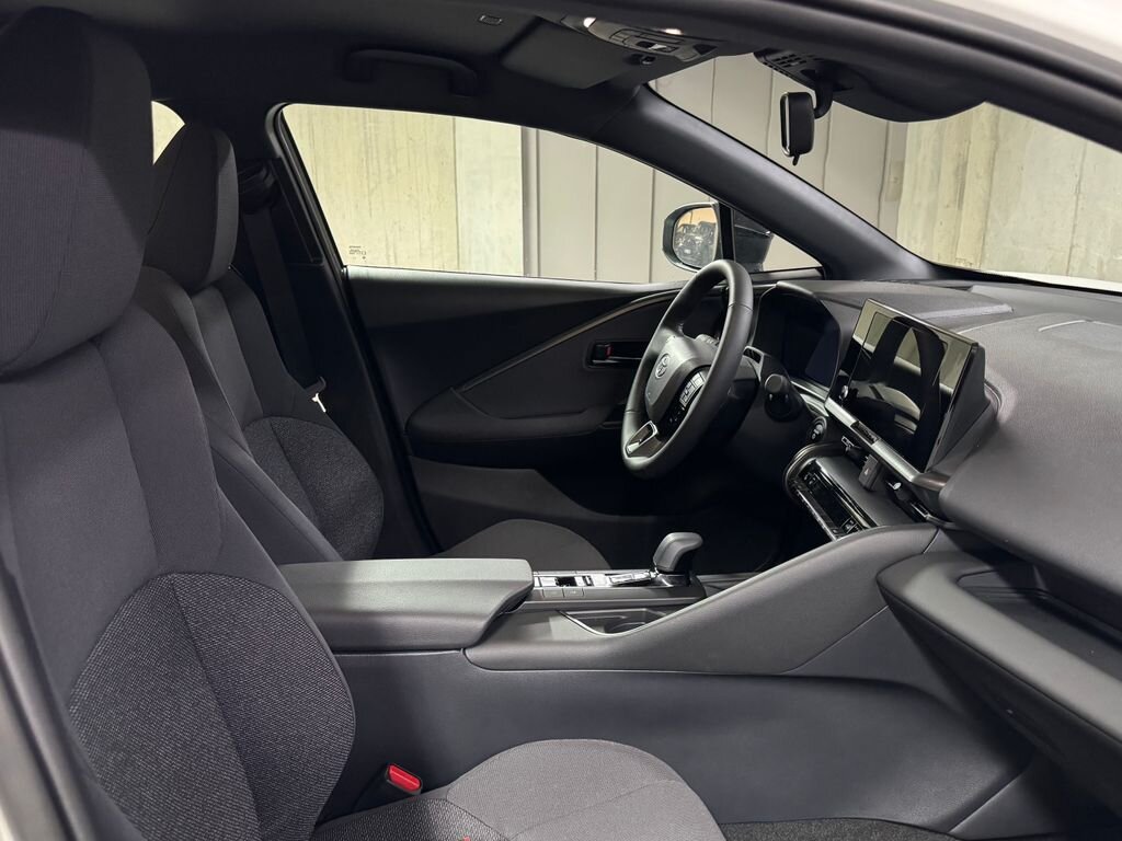 Toyota C-HR Hatchback 1,8 l 90 kw