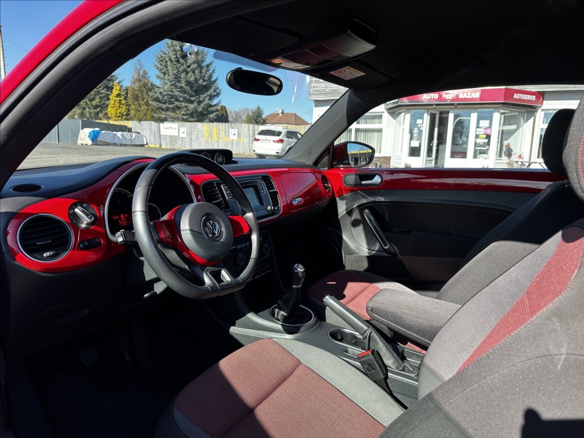 Volkswagen Beetle Hatchback 1,2 l 77 kw