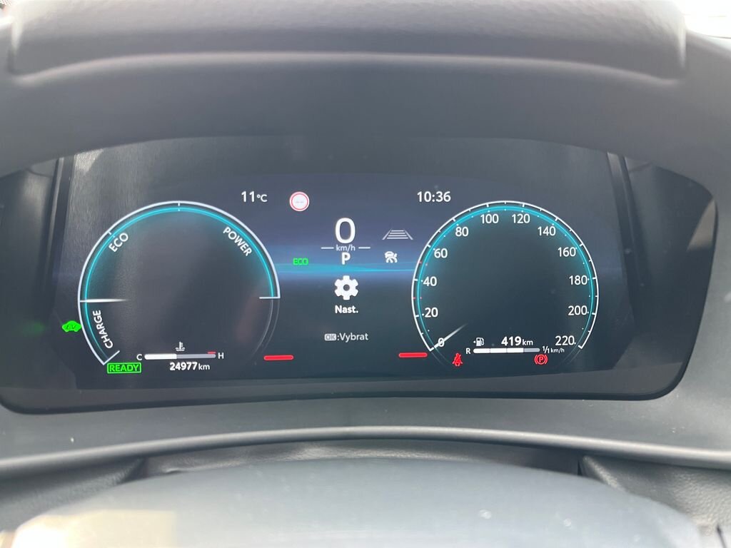 Toyota C-HR SUV / Terénní 2,0 l 112 kw