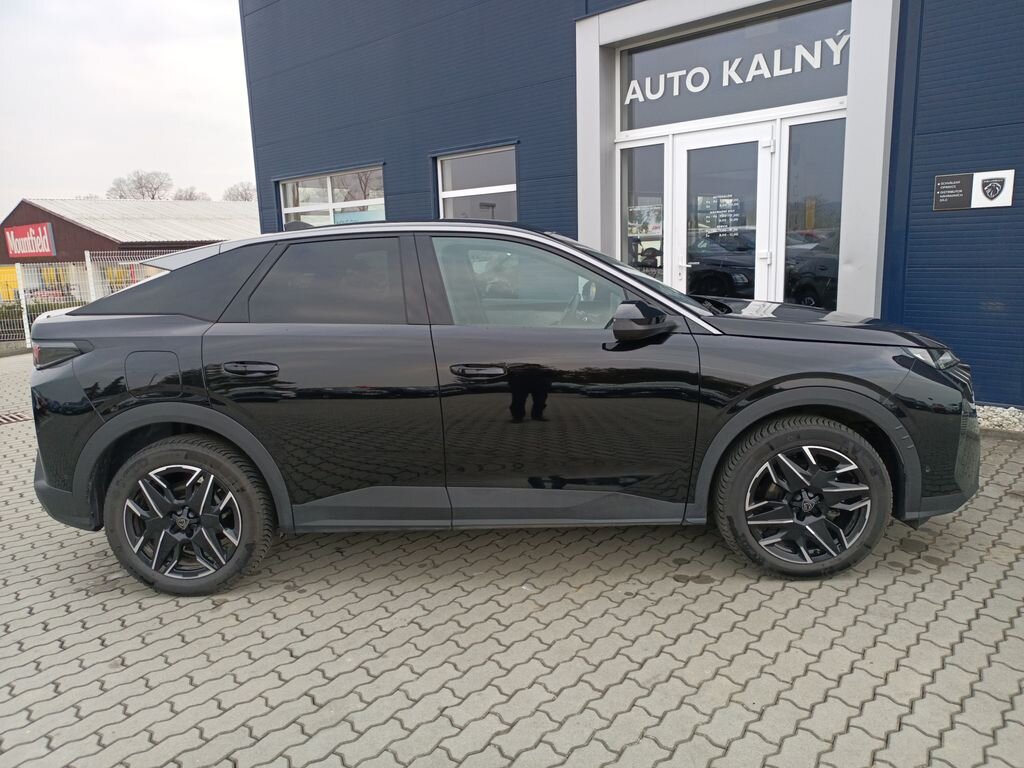 Peugeot 3008 SUV / Terénní 1,2 l 100 kw